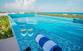 Condos With Ocean View Pool In Av 10 & 60 Street